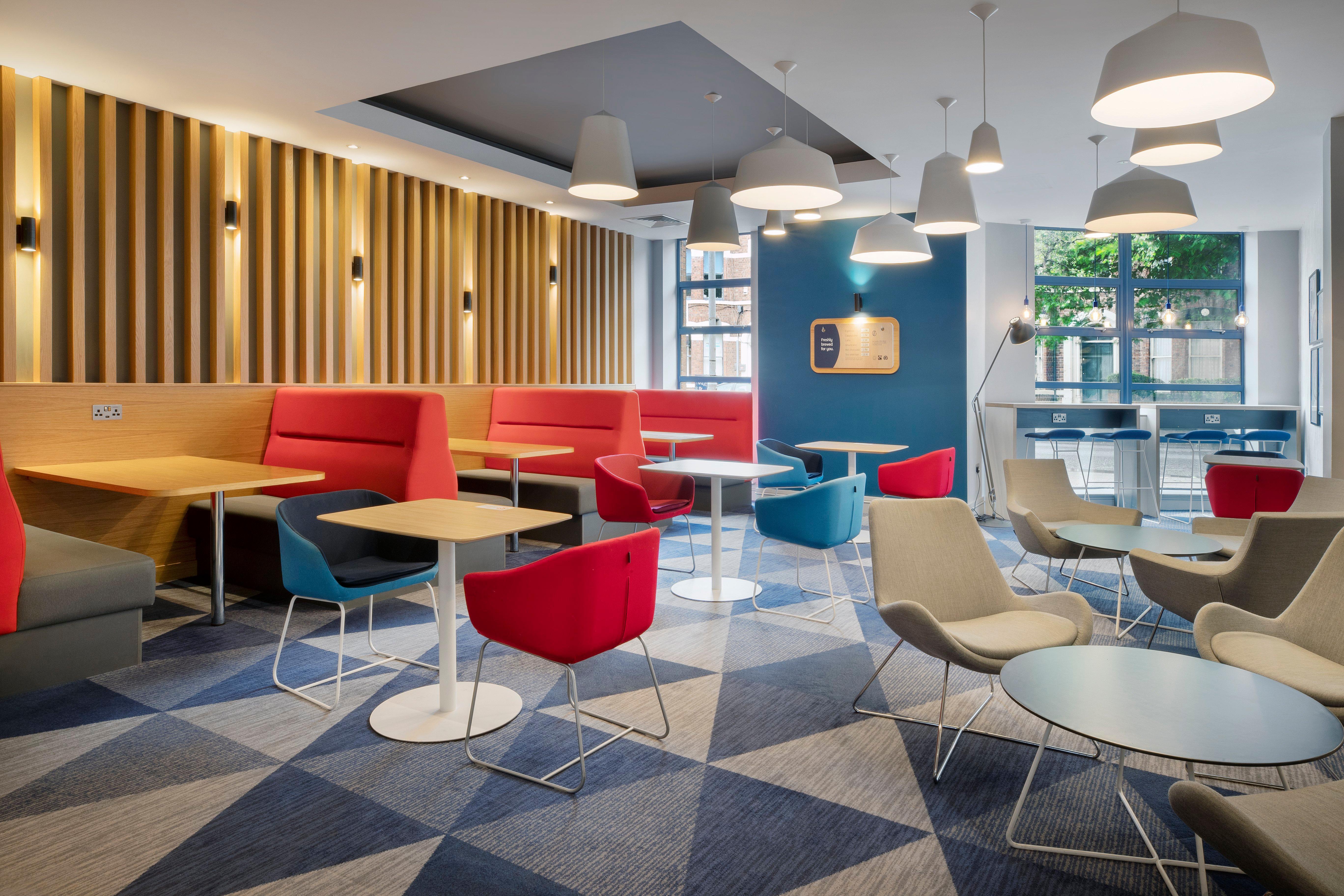 Holiday Inn Express Belfast City By Ihg Eksteriør bilde